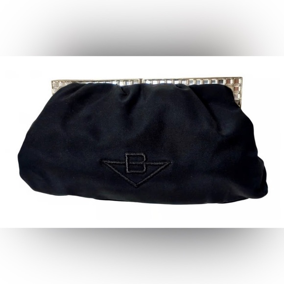 Bottega Veneta Black Silk Nylon Silver and Crystal Structured Evening Clutch Bag - Picture 8 of 13